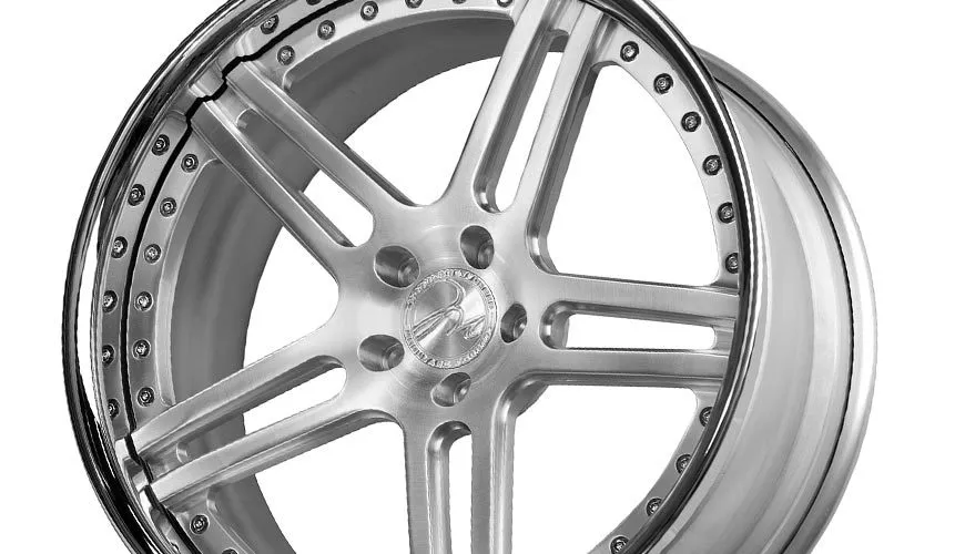 Modulare C11 EVO forged wheels