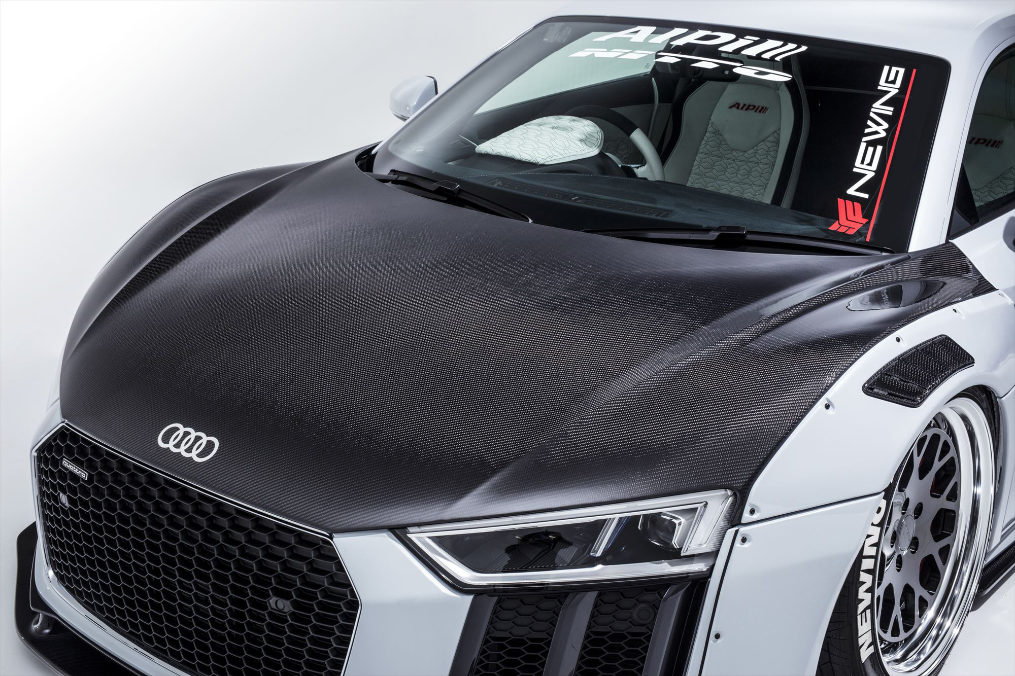 NEWING Bodi Kit for Audi R8-RSR Alpil carbon fiber