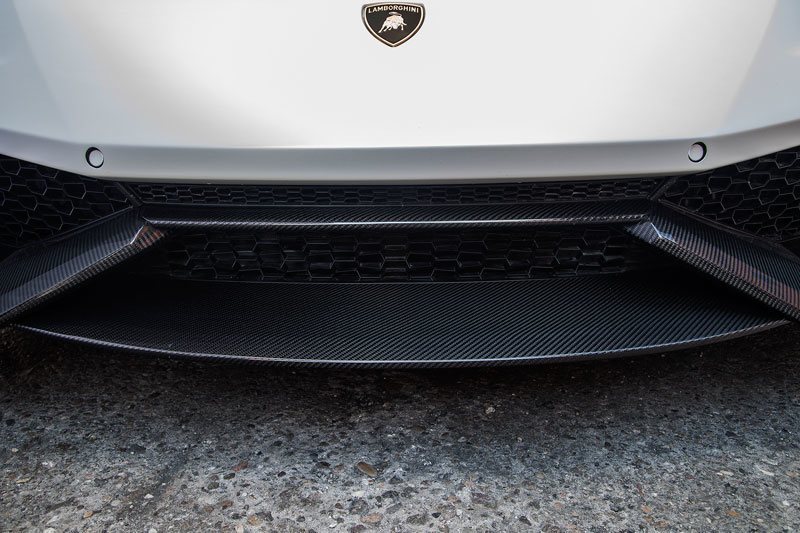 Hodoor Performance Carbon fiber center lower part of the front spoiler Novitec Style for Lamborghini Huracan