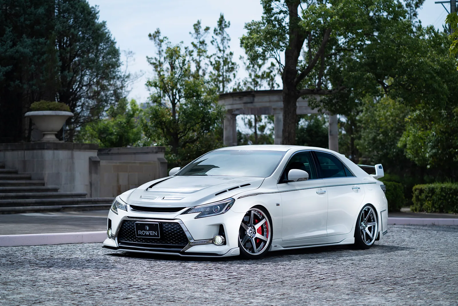 Rowen body kit for Toyota MARK X G,s（Additional Parts）ROWEN SPORT latest model