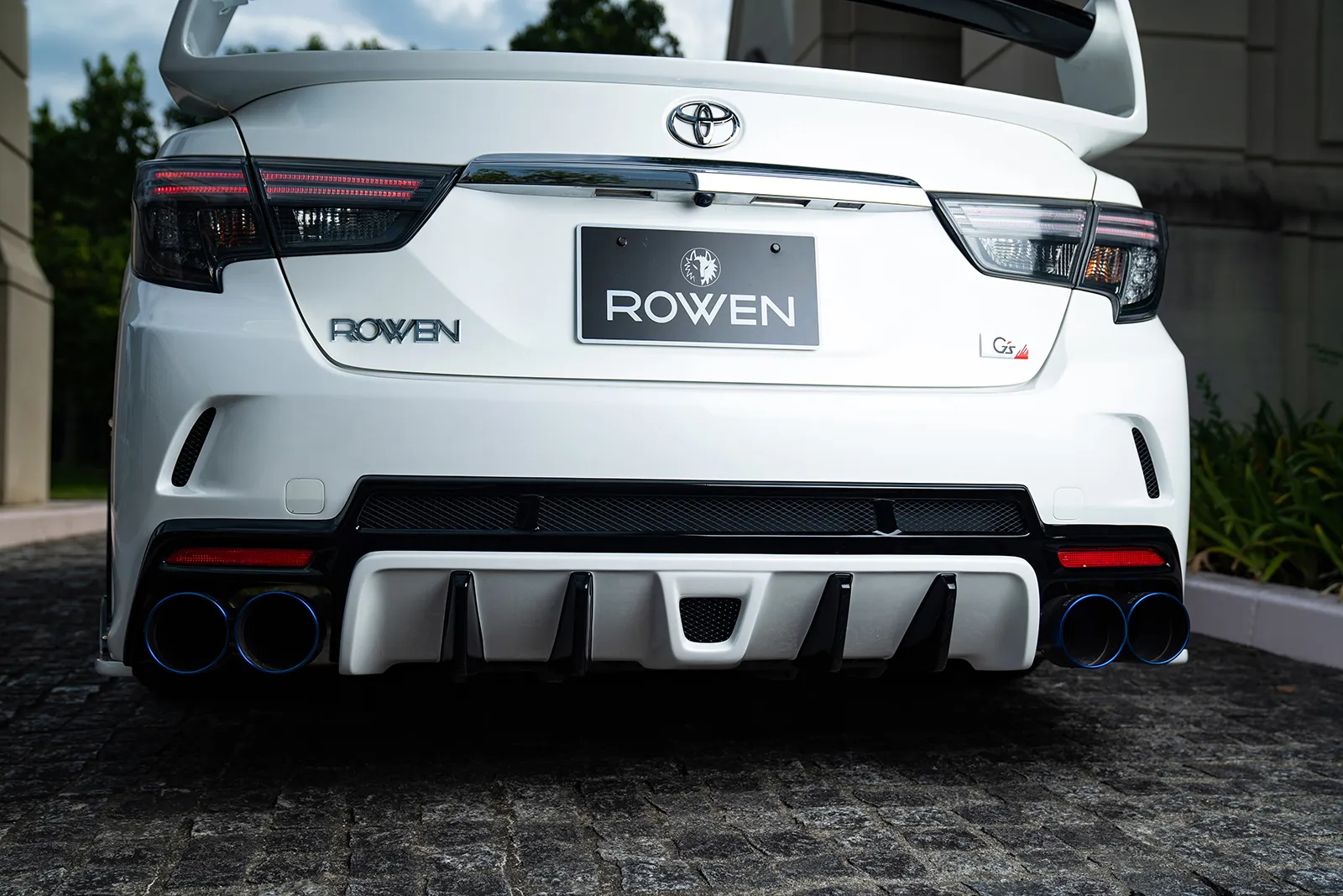 Rowen body kit for Toyota MARK X G,s（Additional Parts）ROWEN SPORT latest model