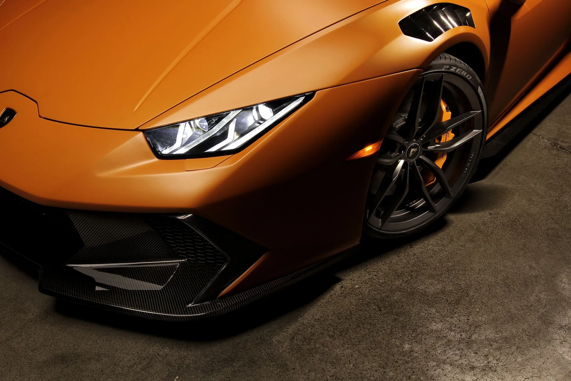 Vorsteiner Nero body kit for Lamborghini Huracan Novara