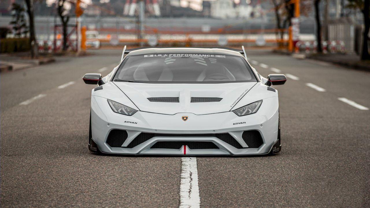 Check our price and buy Liberty Walk body kit for Lamborghini Huracan GT3!