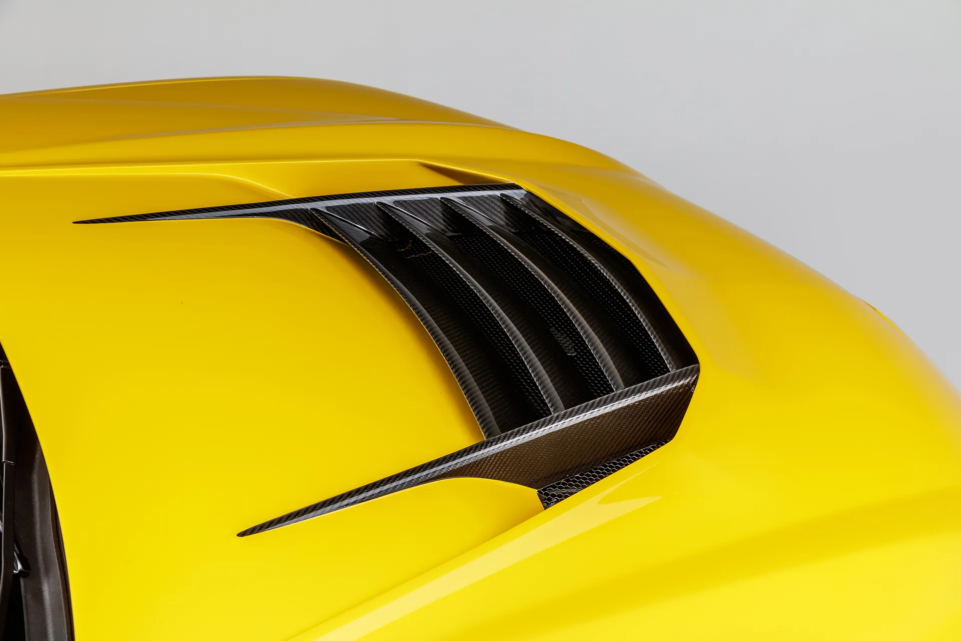 Vorsteiner Nero body kit for Lamborghini Urus new style