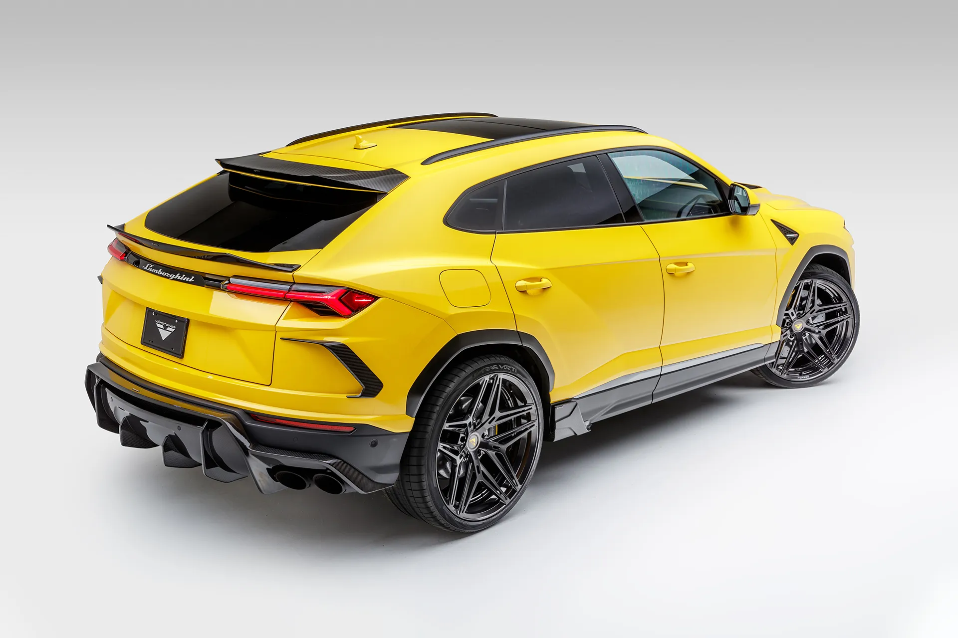 Vorsteiner Nero body kit for Lamborghini Urus new model