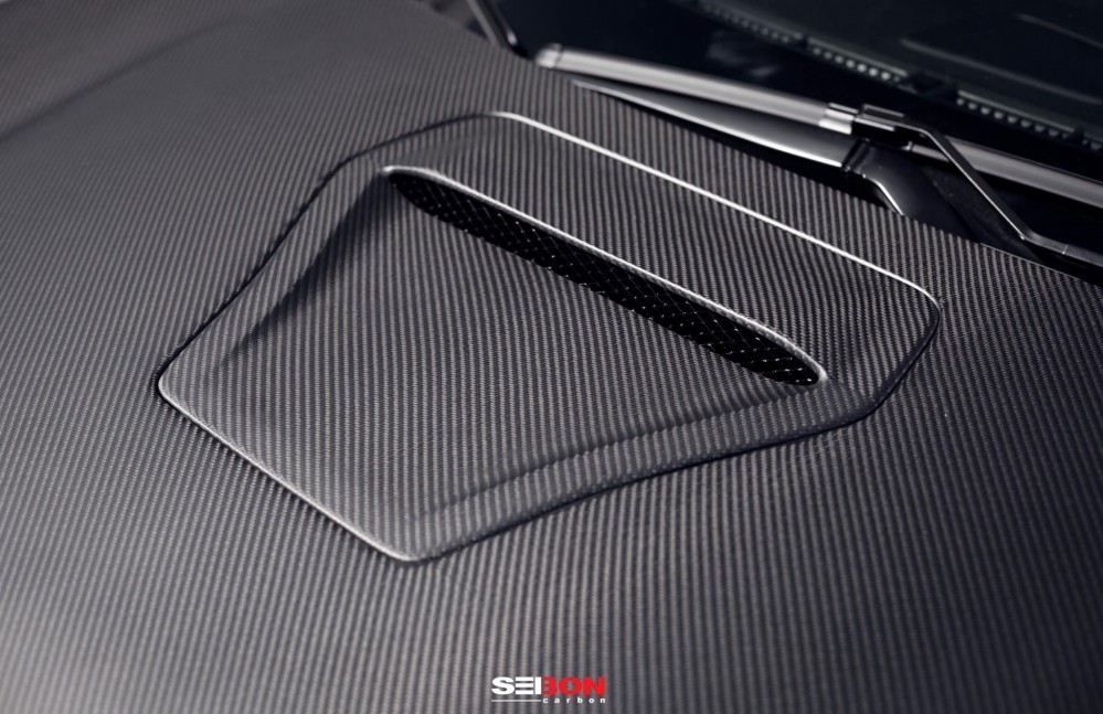 SEIBON OEM-STYLE DRY CARBON HOOD FOR  HONDA CIVIC TYPE R latest model