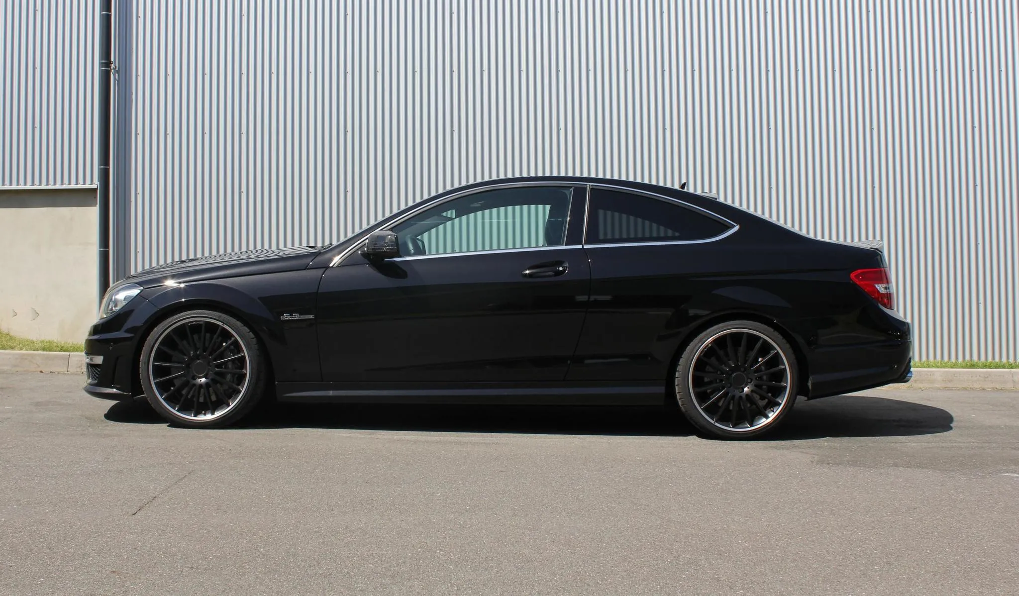 Mansory body kit for Mercedes-Benz C-class carbon