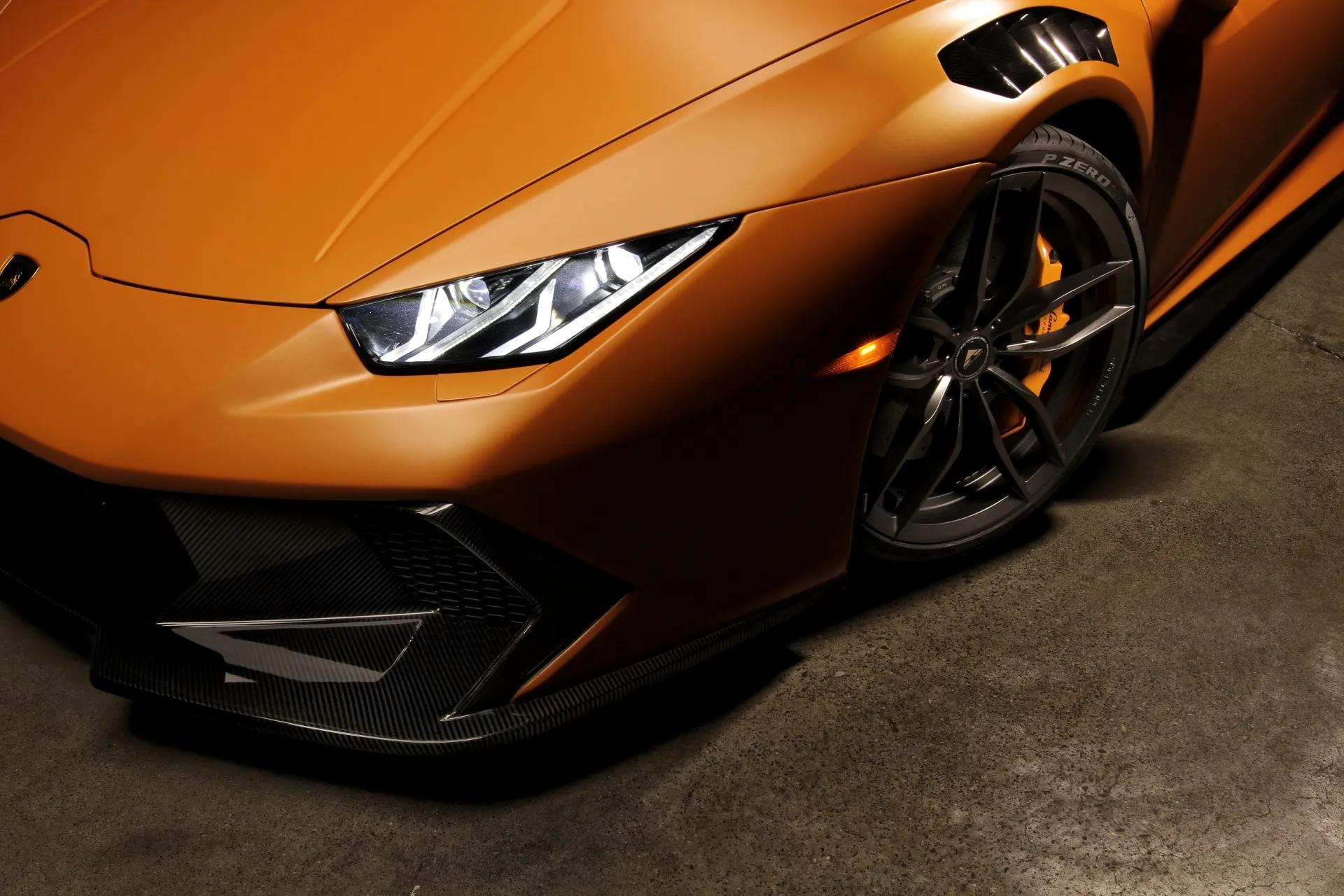 Vorsteiner Nero body kit for Lamborghini Huracan Novara