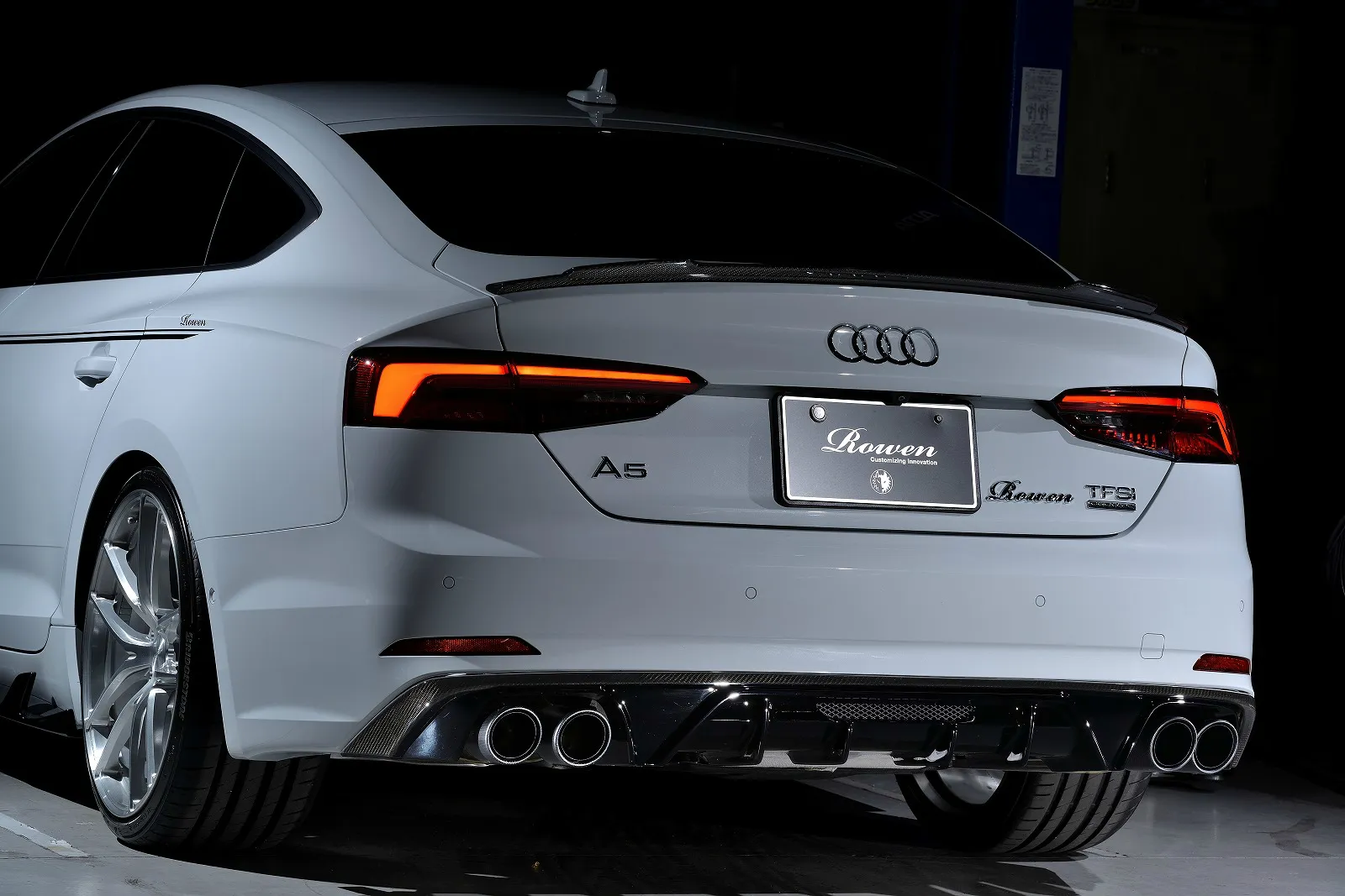 Rowen body kit for Audi A5 SPORTBACK F5CYRL carbon