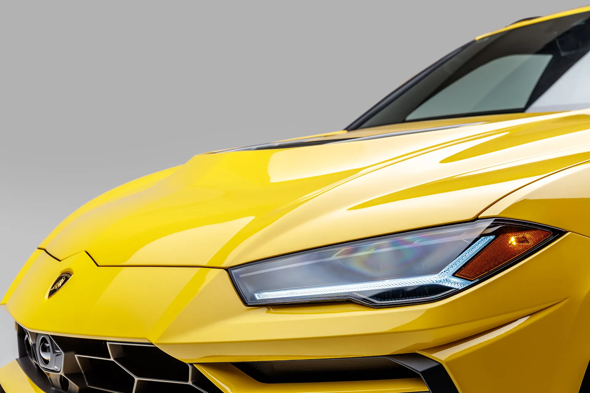 Vorsteiner Nero body kit for Lamborghini Urus new model
