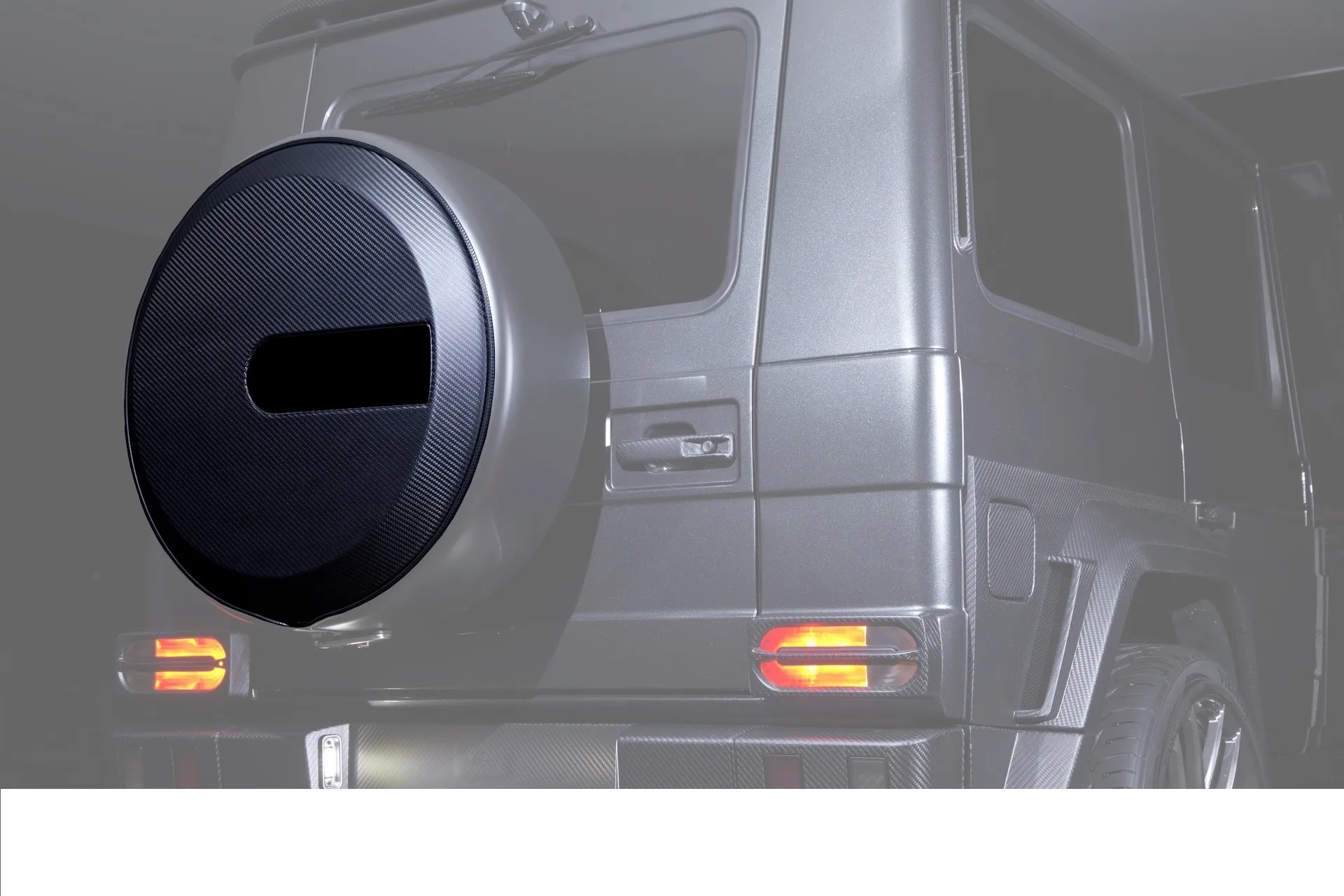 Carbon fiber spare wheel cover for Mercedes G-class W463