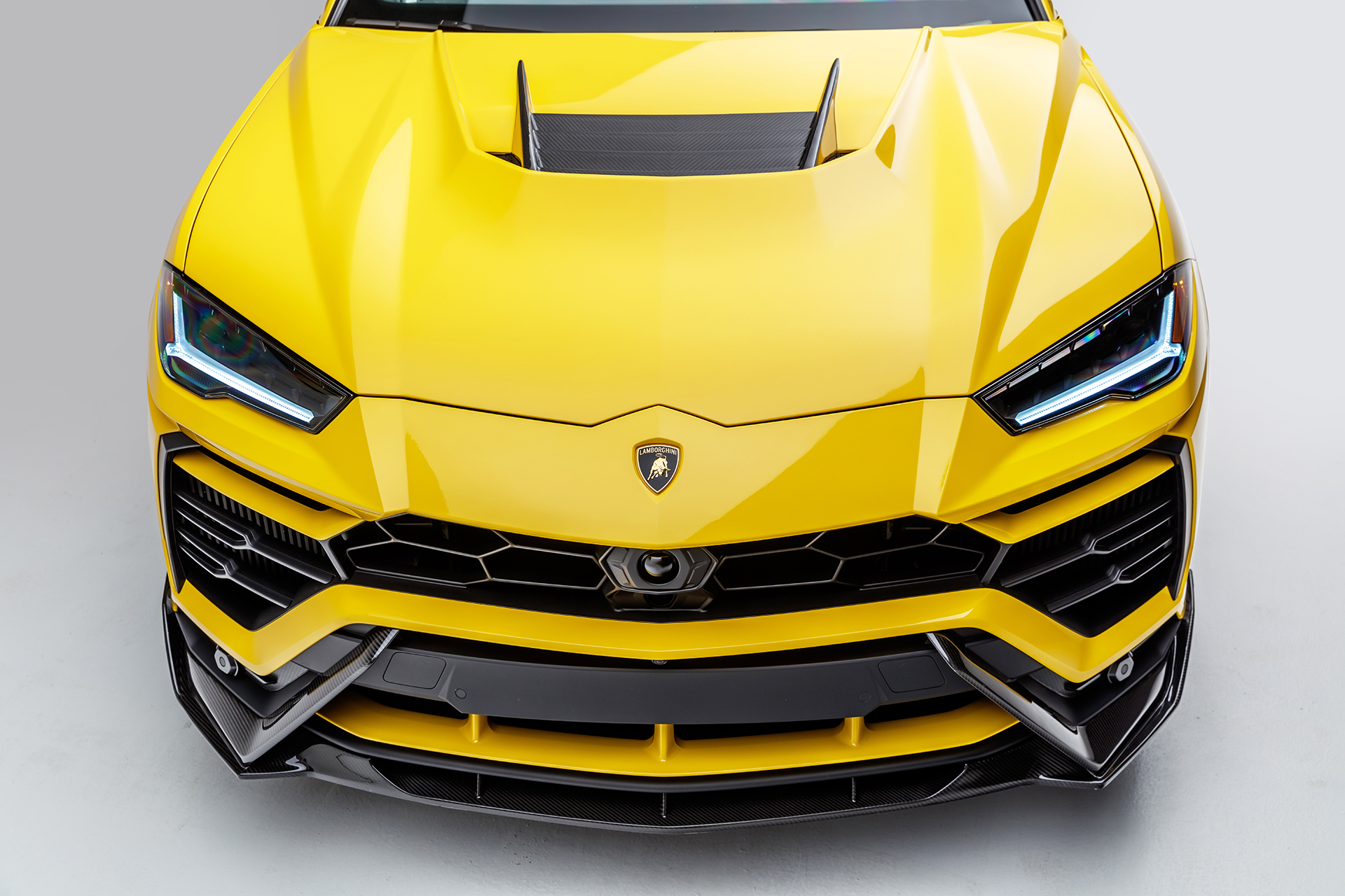 Vorsteiner Nero body kit for Lamborghini Urus latest model