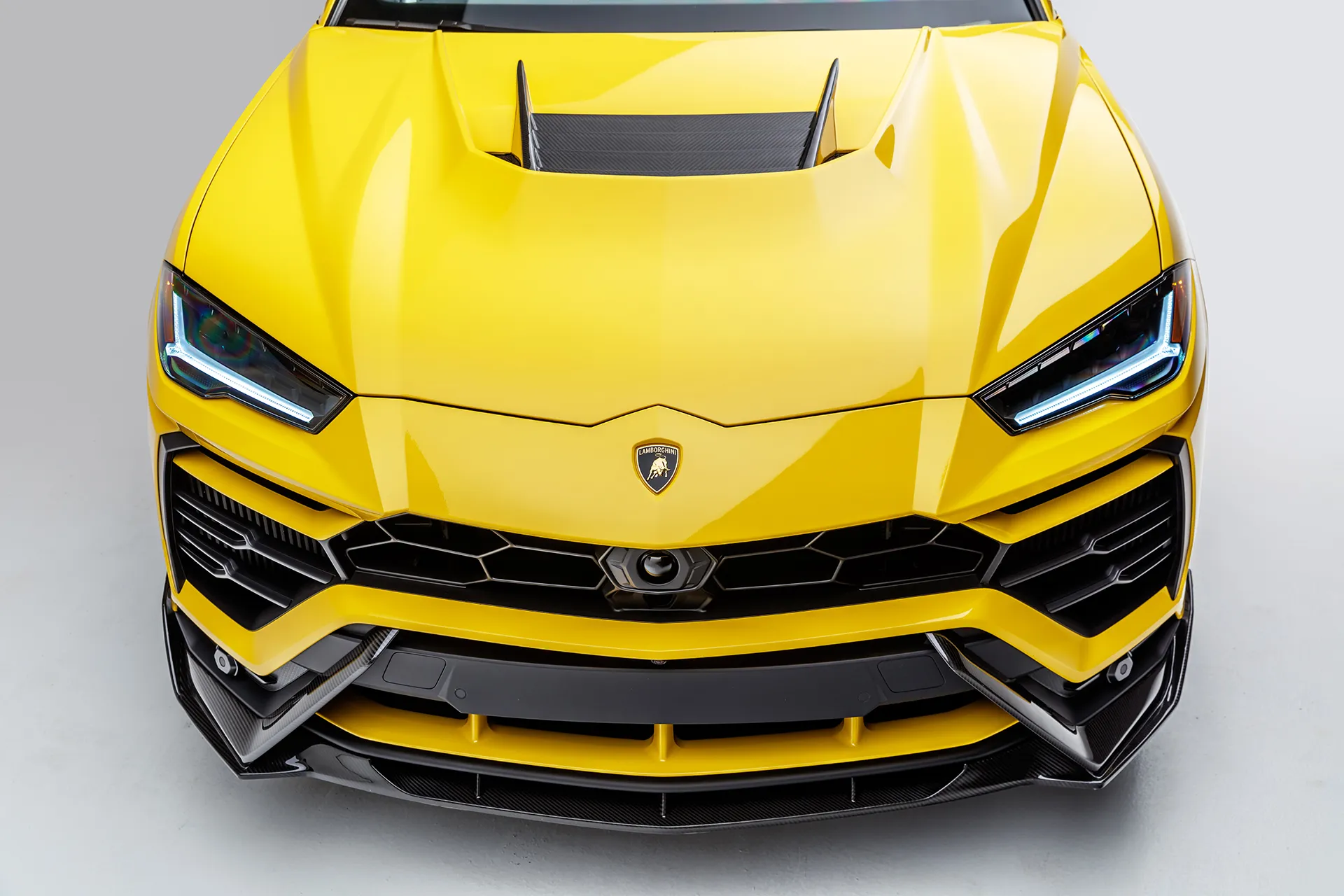 Vorsteiner Nero body kit for Lamborghini Urus latest model