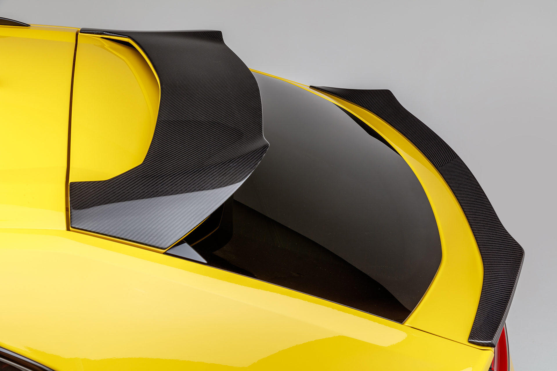 Vorsteiner Nero body kit for Lamborghini Urus new style