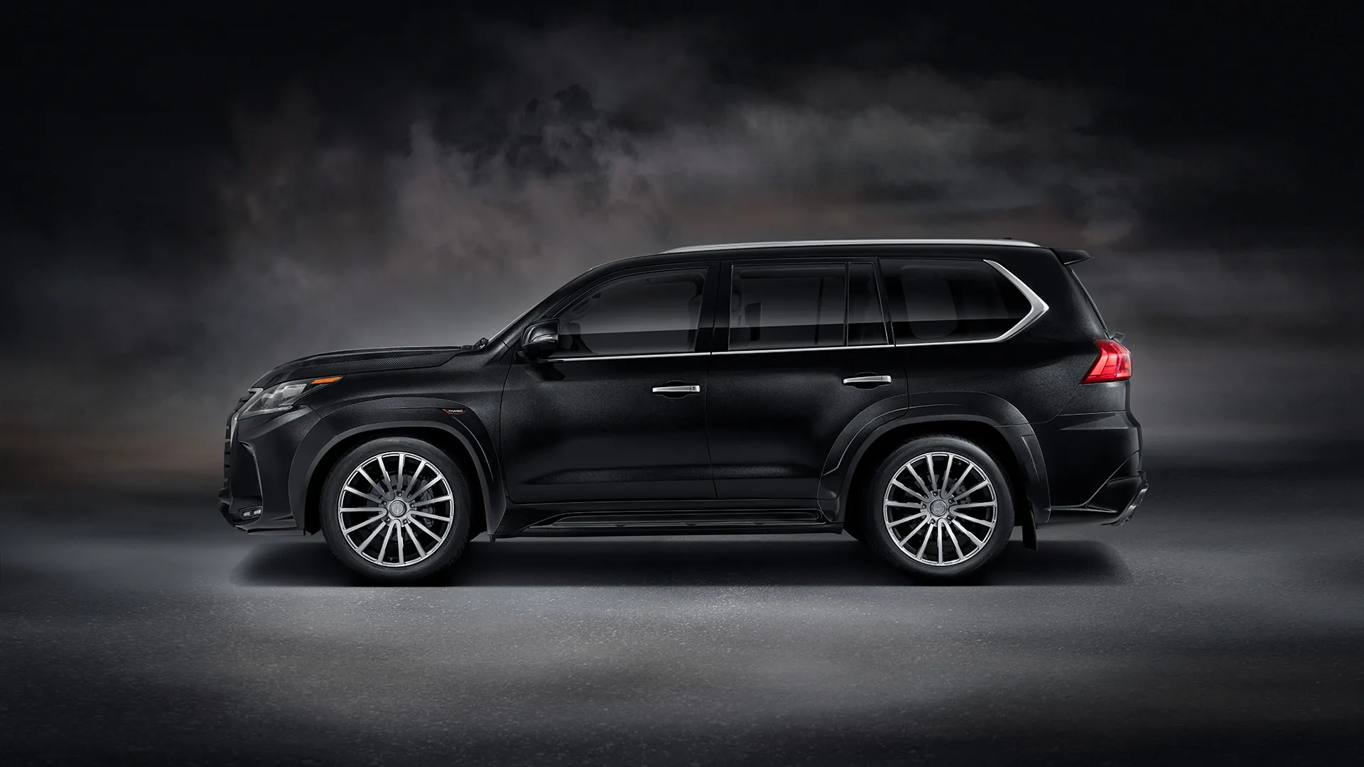 Khann body kit for LEXUS LX 570 / 450D - VER. HRS CLASSIC carbon