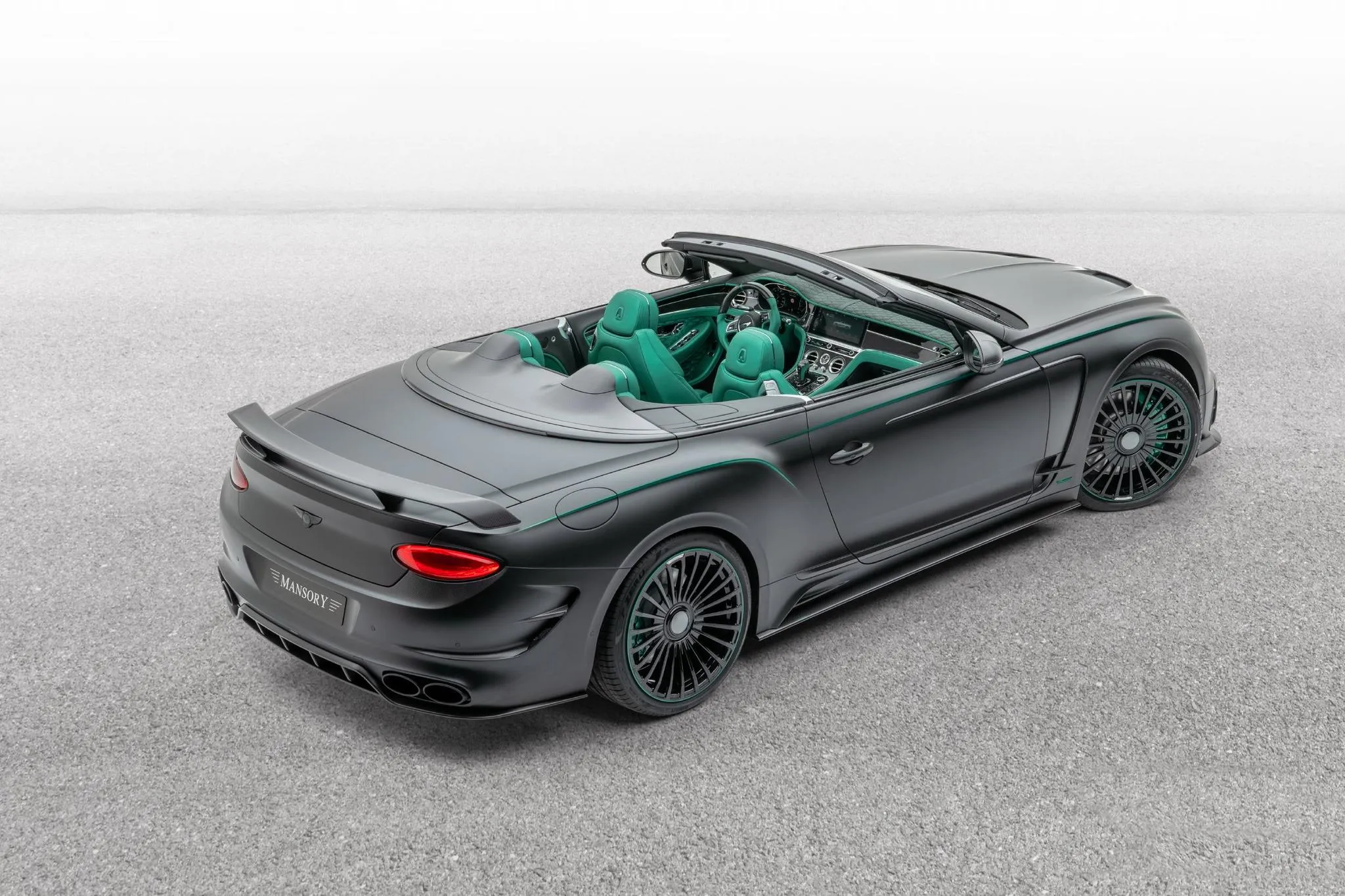 Mansory body kit for Bentley Continental GT carbon