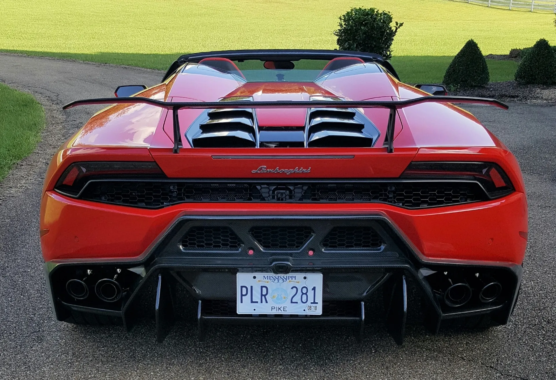 Vorsteiner Nero body kit for Lamborghini Huracan Novara