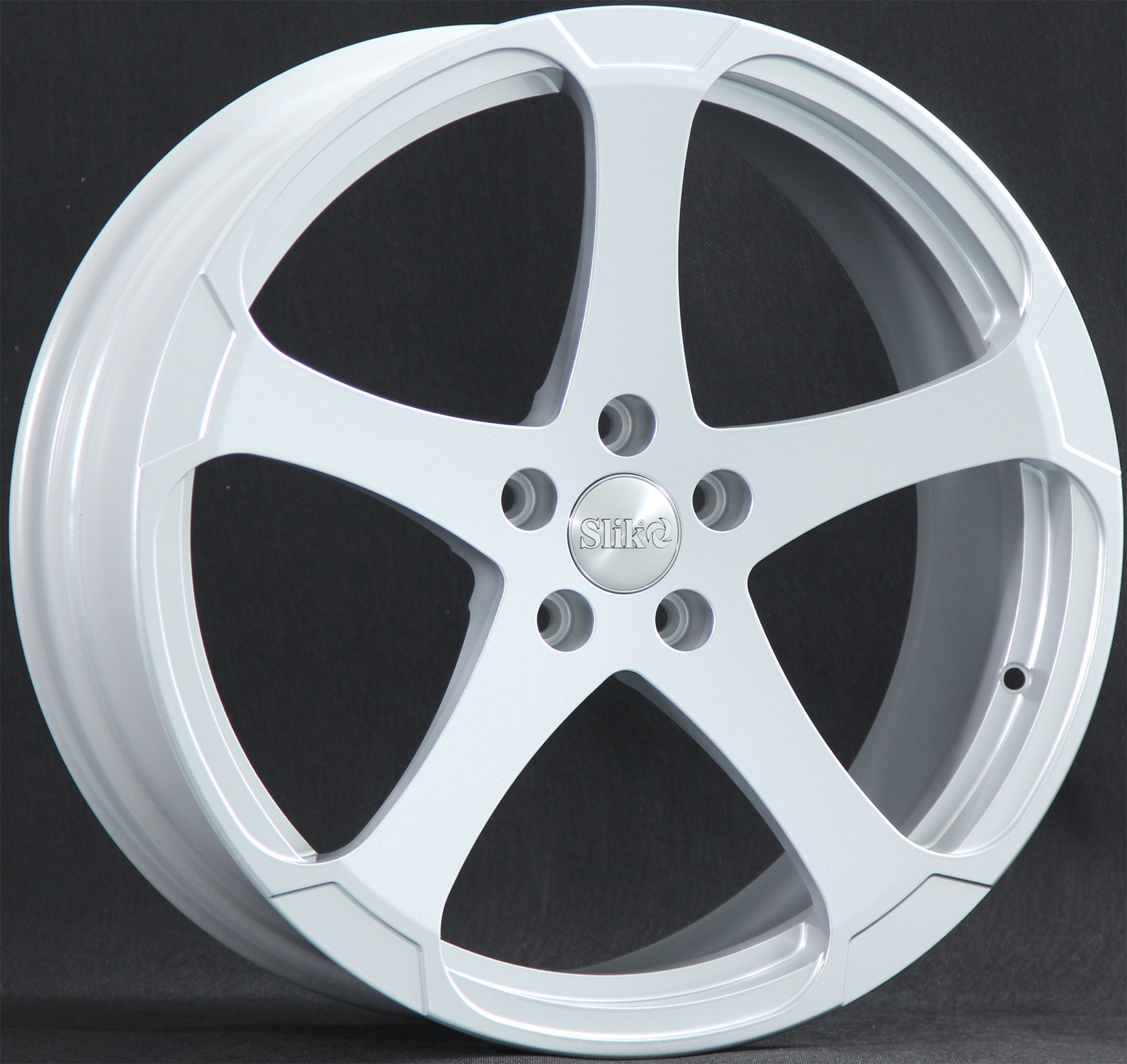 SLIK L-900 forged wheels new model