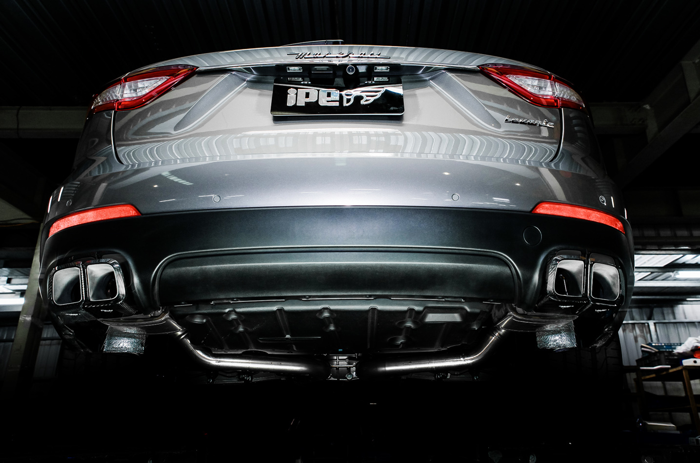 IPE exhaust system for Maserati Levante / S