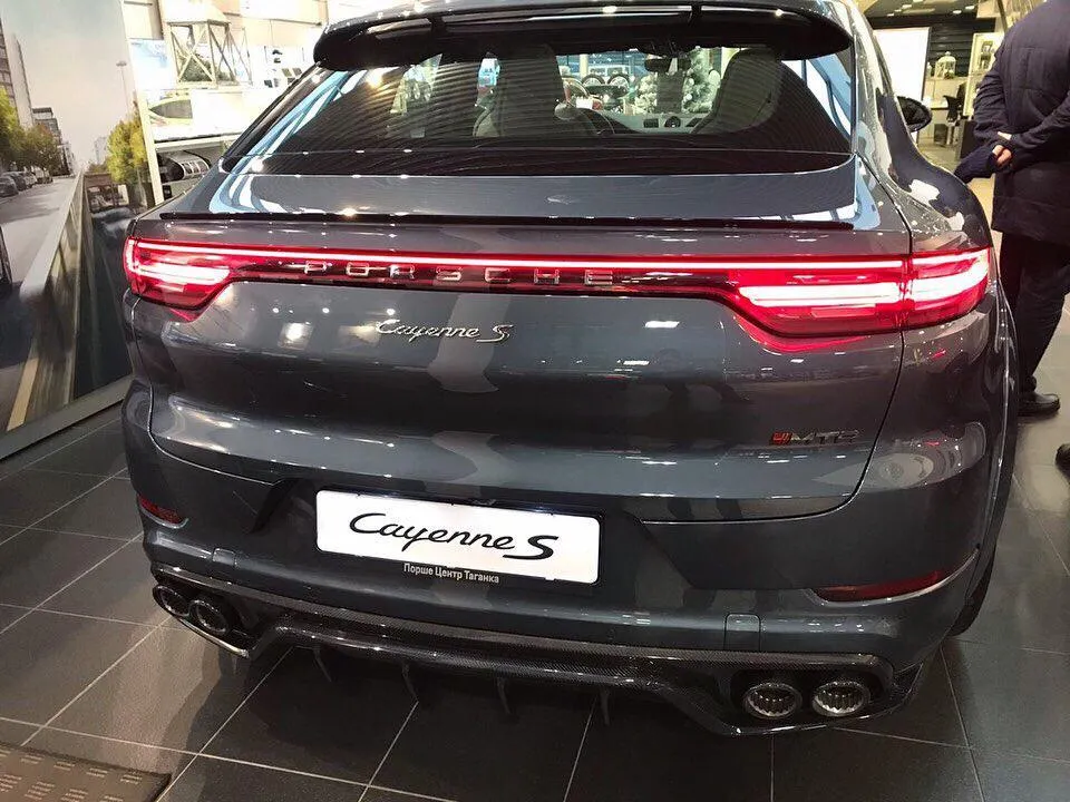 Check price and buy MTR Design Wide Body Carbon Fiber kit for Porsche Cayenne Coupe