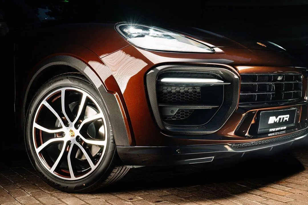 Check price and buy MTR Design Wide Body Carbon Fiber kit for Porsche Cayenne Coupe