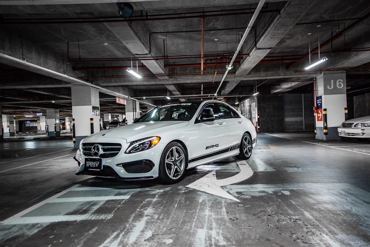 IPE exhaust system for Mercedes-Benz C250 / C300 (W205)