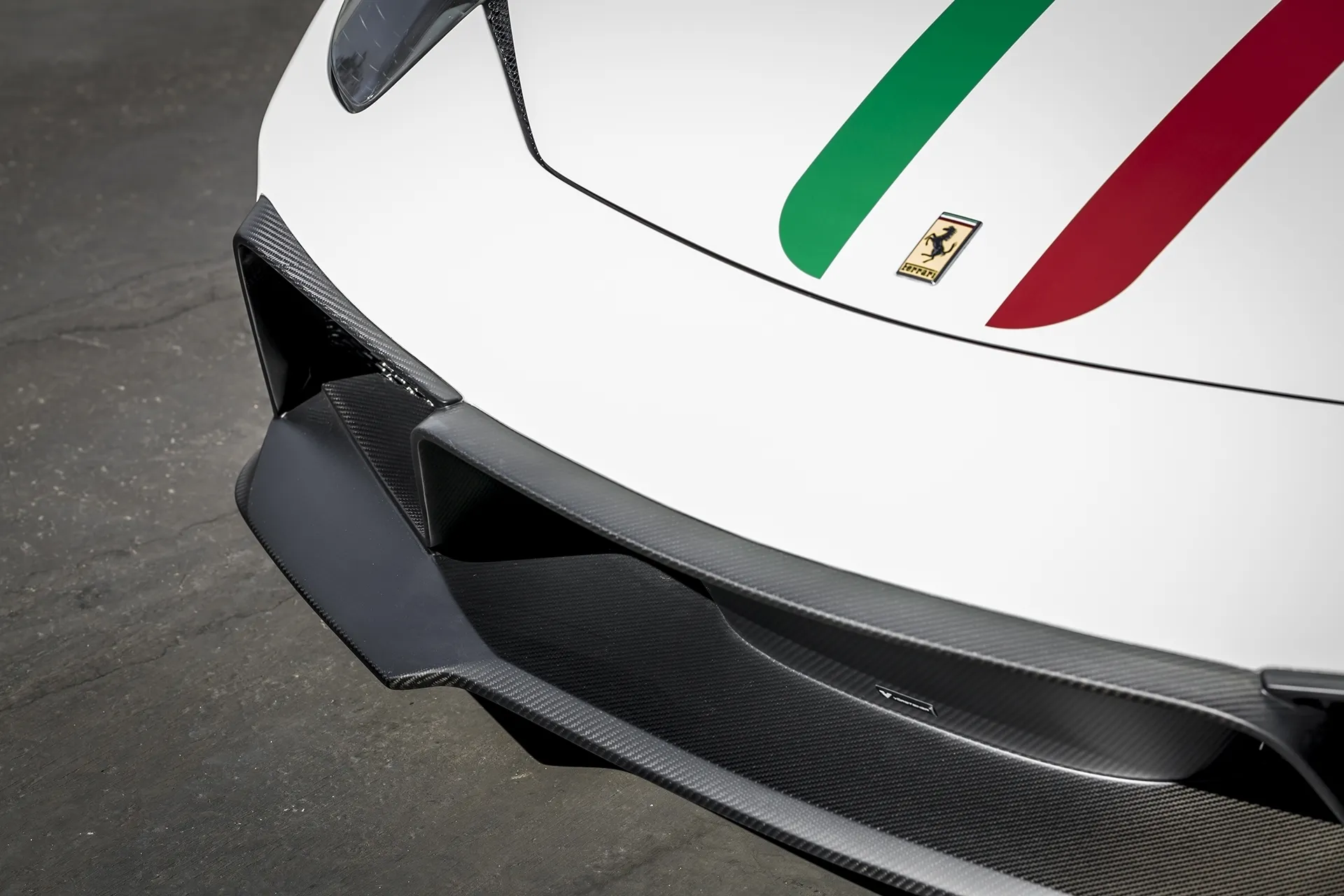 Vorsteiner Nero body kit for Ferrari 458 carbon fiber