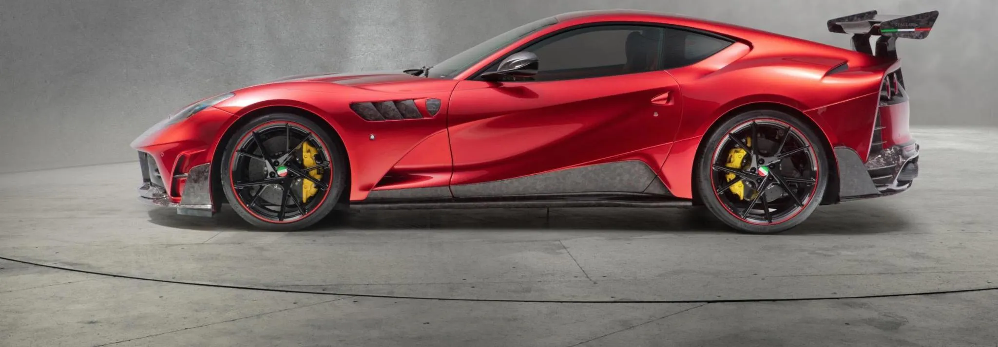 Mansory body kit for Ferrari 812 Superfast new style