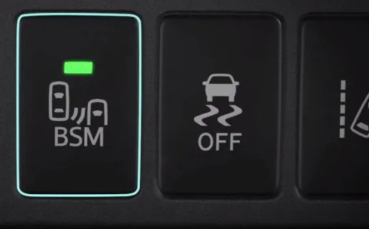 images-products-1-1620-232990292-rear-cross-alert-button.jpg