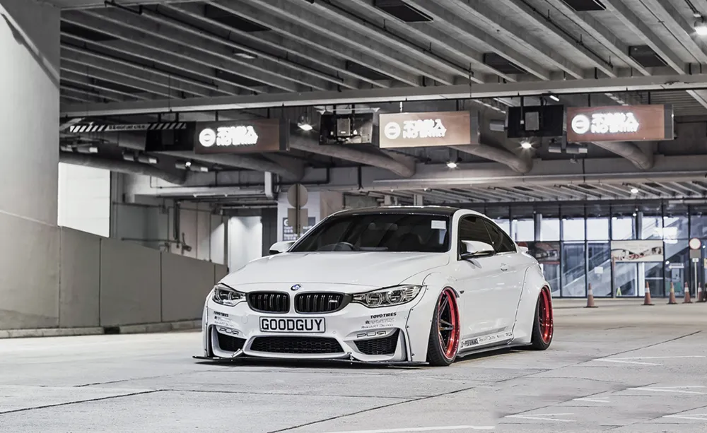 Check our price and buy Liberty Walk body kit for BMW M4 F82/F83!