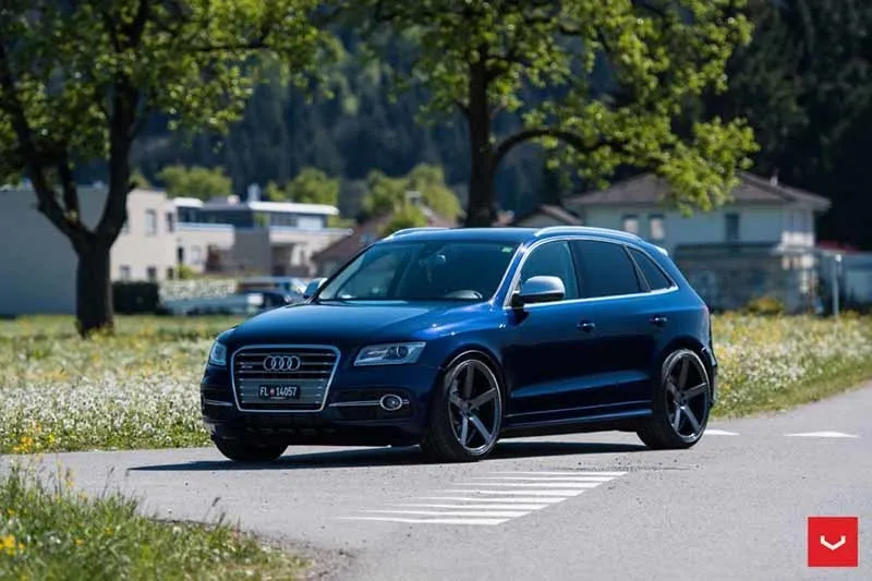 images-products-1-1684-232982164-Audi_SQ5_CV3R_f76f9e60-1047x698.jpg