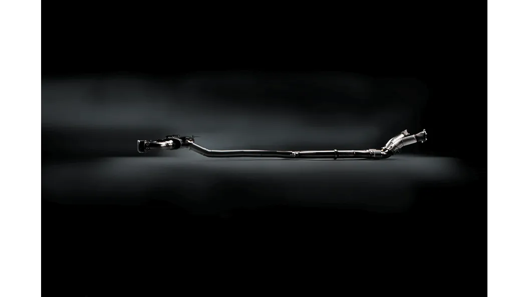 AKRAPOVIC exhaust system for Nissan R35 GT-R