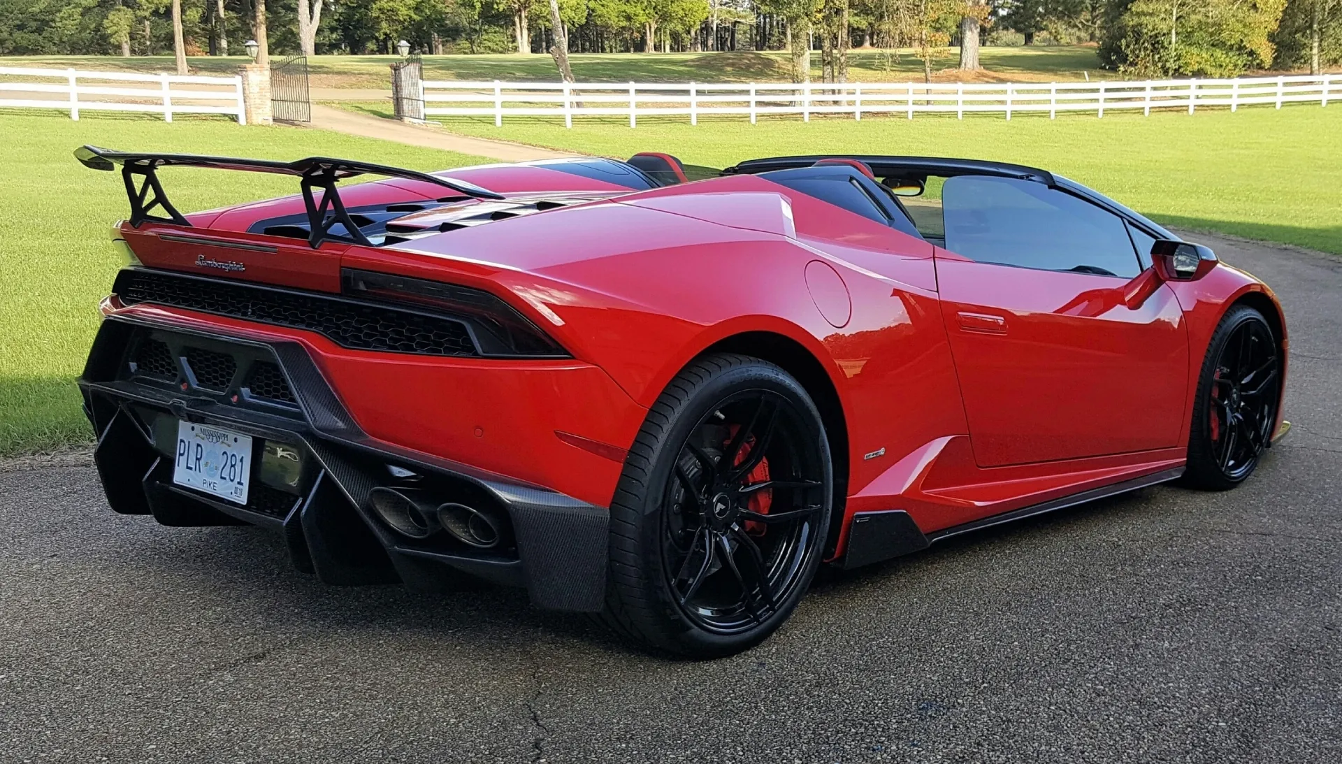 Vorsteiner Nero body kit for Lamborghini Huracan Novara