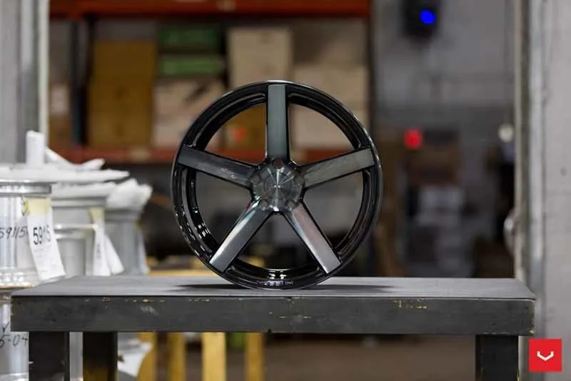 images-products-1-1742-232982222-Vossen-CV3-R-Wheel-Tinted-Gloss-Black-CV-Series-_-Vossen-Wheels-2018-1003-1047x698.jpg