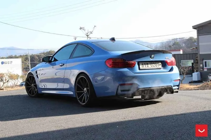 images-products-1-1793-232982273-BMW_M4_CVT_1e597b9b-1047x698.jpg