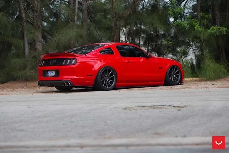 images-products-1-1814-232982294-Ford_Mustang_CVT_058-1047x698.jpg