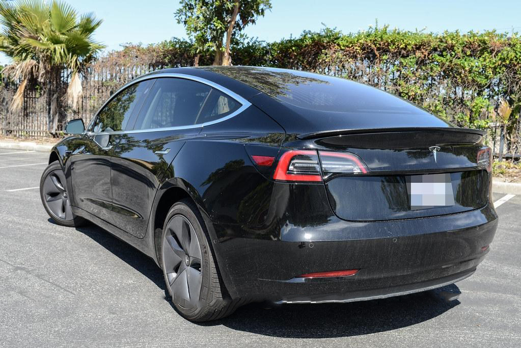 JL Motoring Carbon Fiber Trunk Spoiler for Tesla Model 3