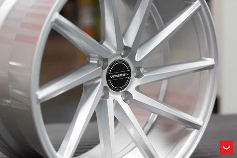 images-products-1-1823-232982303-Vossen-CVT-Wheel-Silver-Metallic-CV-Series-_-Vossen-Wheels-2018-1028-1047x698.jpg