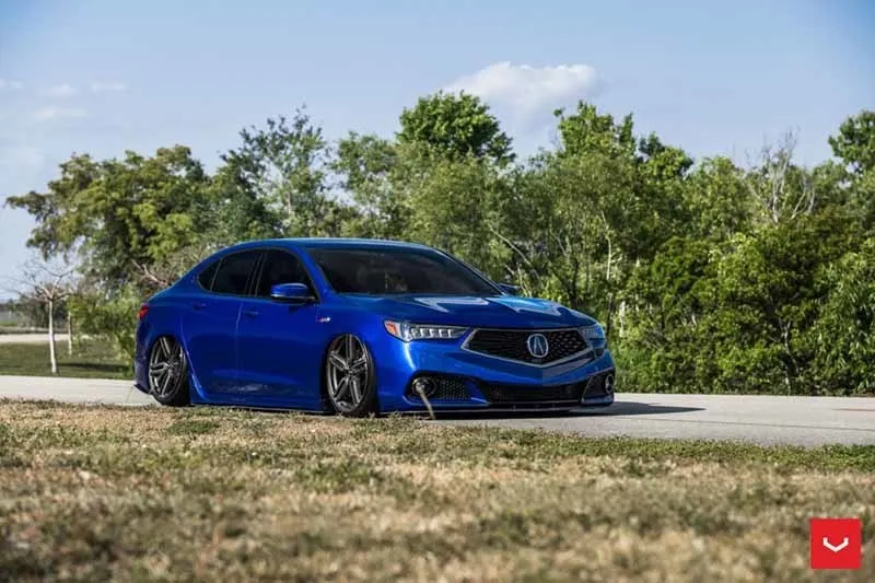 images-products-1-1857-232982337-Acura-TLX-Hybrid-Forged-HF-1-_-Vossen-Wheels-2018-1002-1047x698.jpg