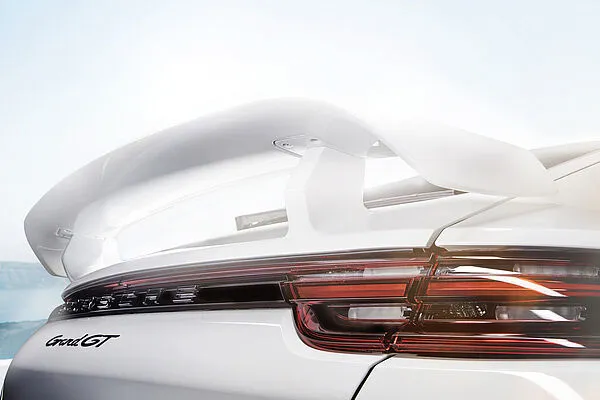 TECHART Grand GT body kit for Porsche Panamera latest model