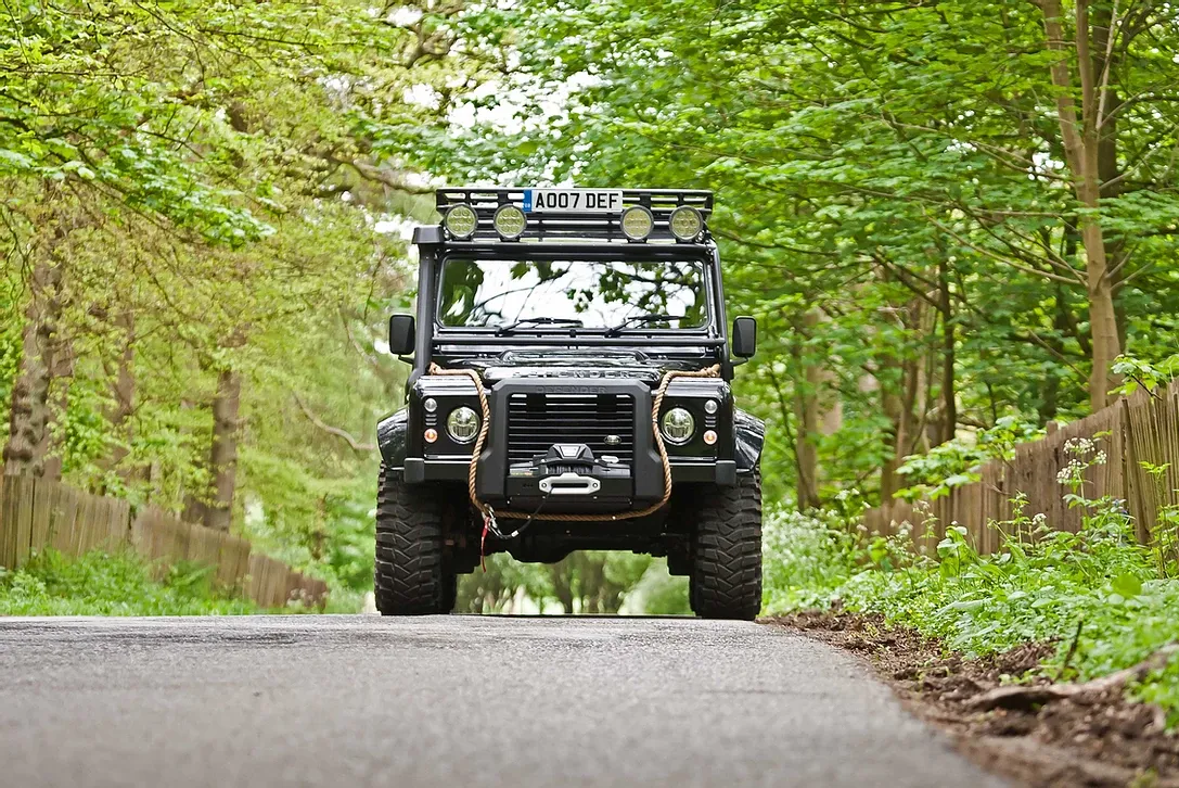 Urban  body kit for Land Rover Defender Spectre new style