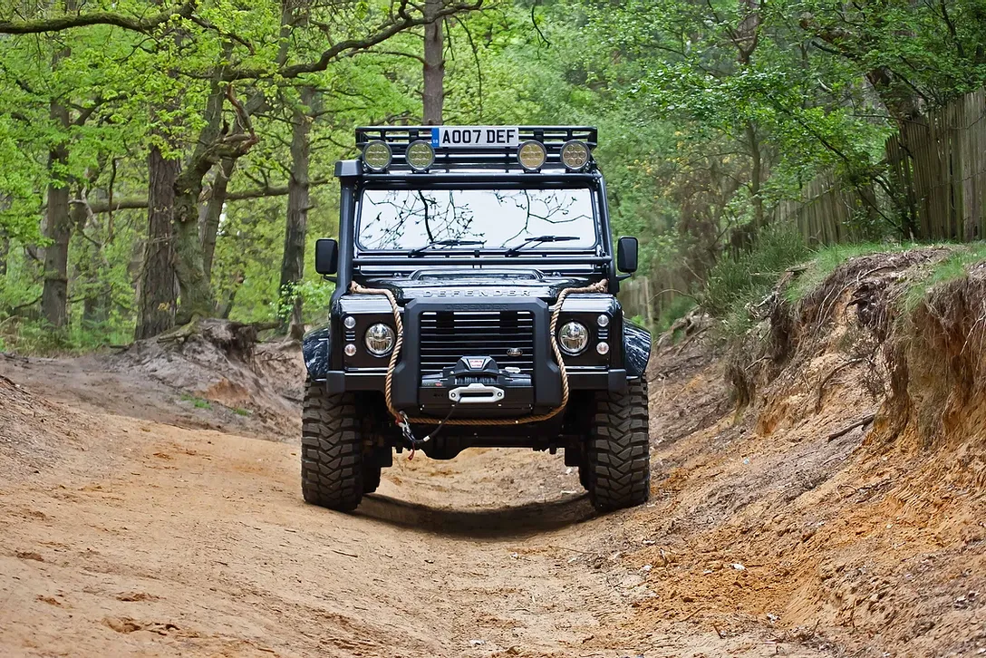 Urban  body kit for Land Rover Defender Spectre latest model