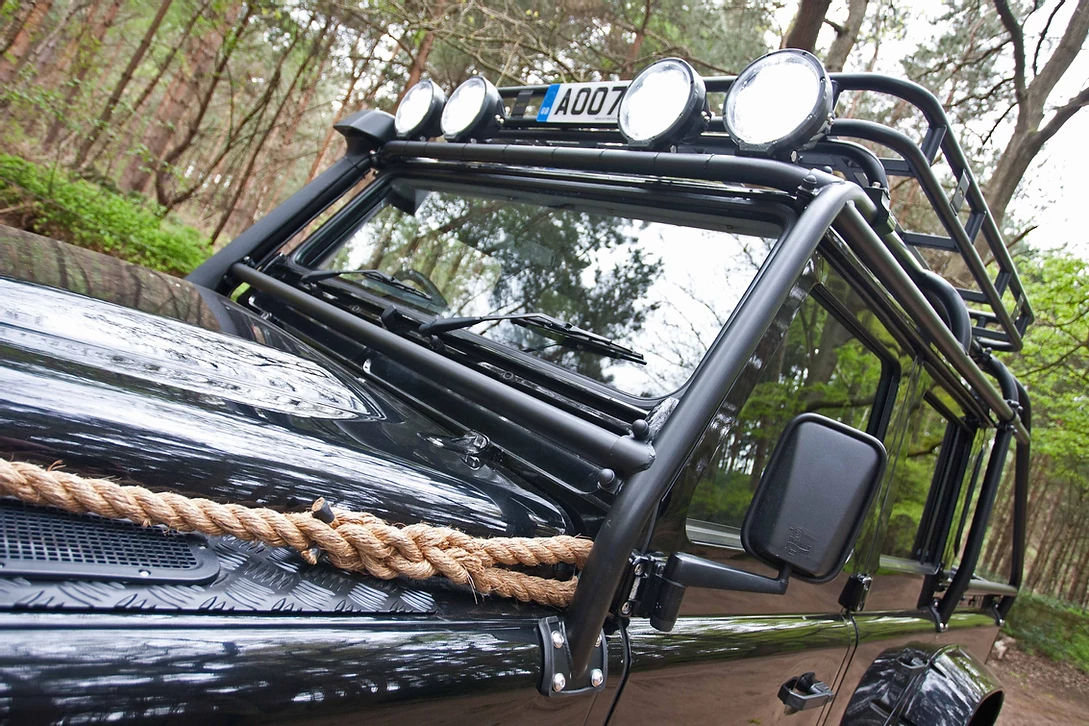 Urban  body kit for Land Rover Defender Spectre latest model