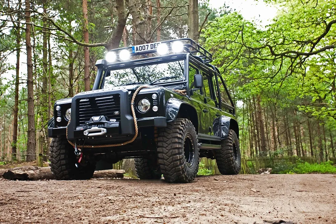 Urban  body kit for Land Rover Defender Spectre new model