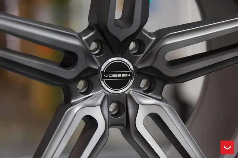 images-products-1-1935-232982415-Vossen-HF-1-Wheel-Tinted-Matte-Gunmetal-Hybrid-Forged-Series-_-Vossen-Wheels-2018-1002-1047x698.jpg