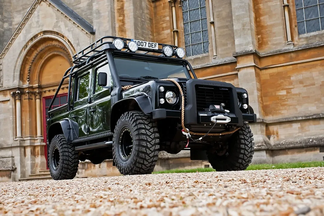 Urban  body kit for Land Rover Defender Spectre new style