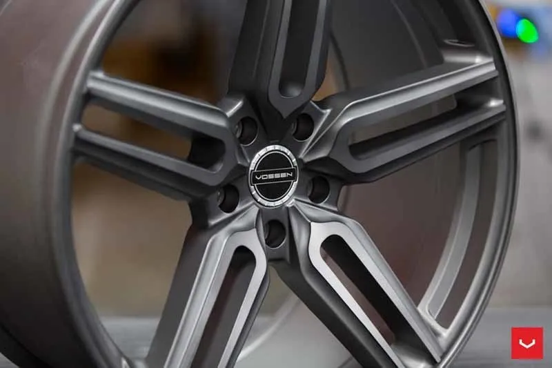 images-products-1-1936-232982416-Vossen-HF-1-Wheel-Tinted-Matte-Gunmetal-Hybrid-Forged-Series-_-Vossen-Wheels-2018-1004-1047x698.jpg