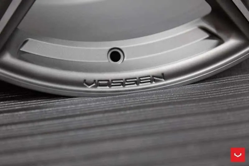 images-products-1-1937-232982417-Vossen-HF-1-Wheel-Tinted-Matte-Gunmetal-Hybrid-Forged-Series-_-Vossen-Wheels-2018-1025-1047x698.jpg