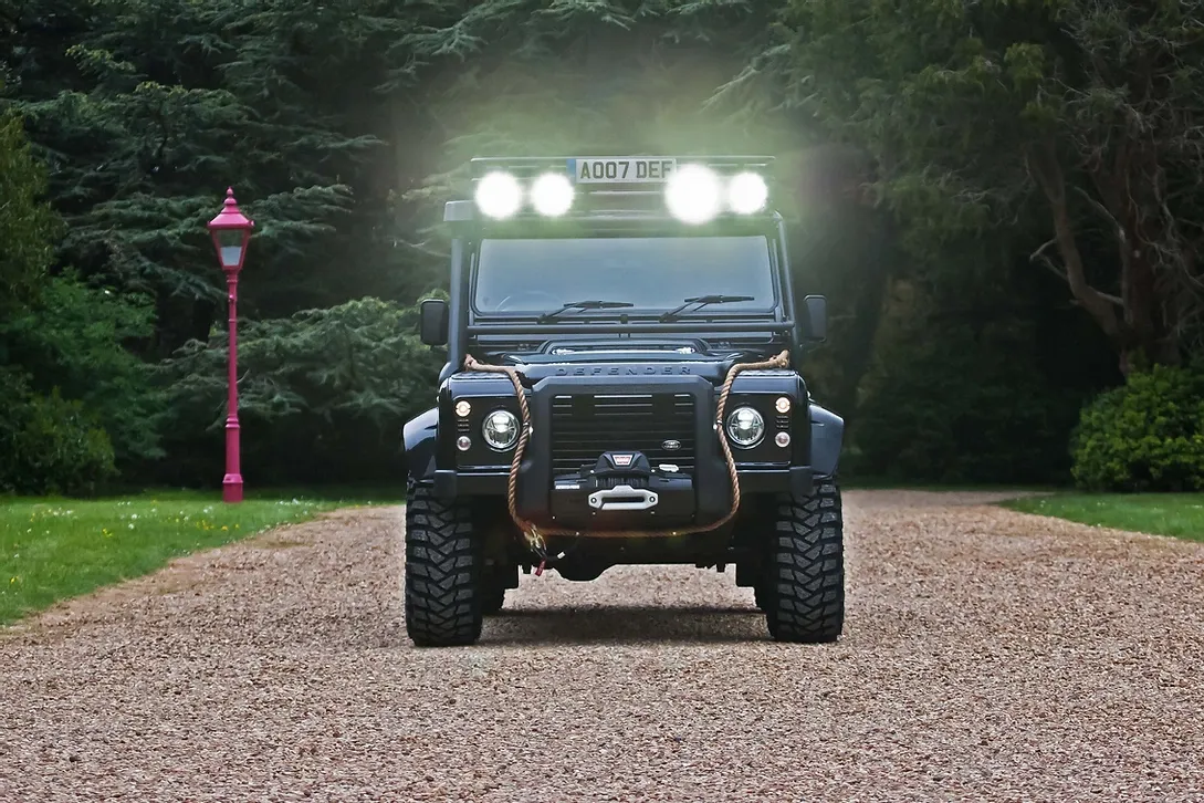 Urban  body kit for Land Rover Defender Spectre latest model