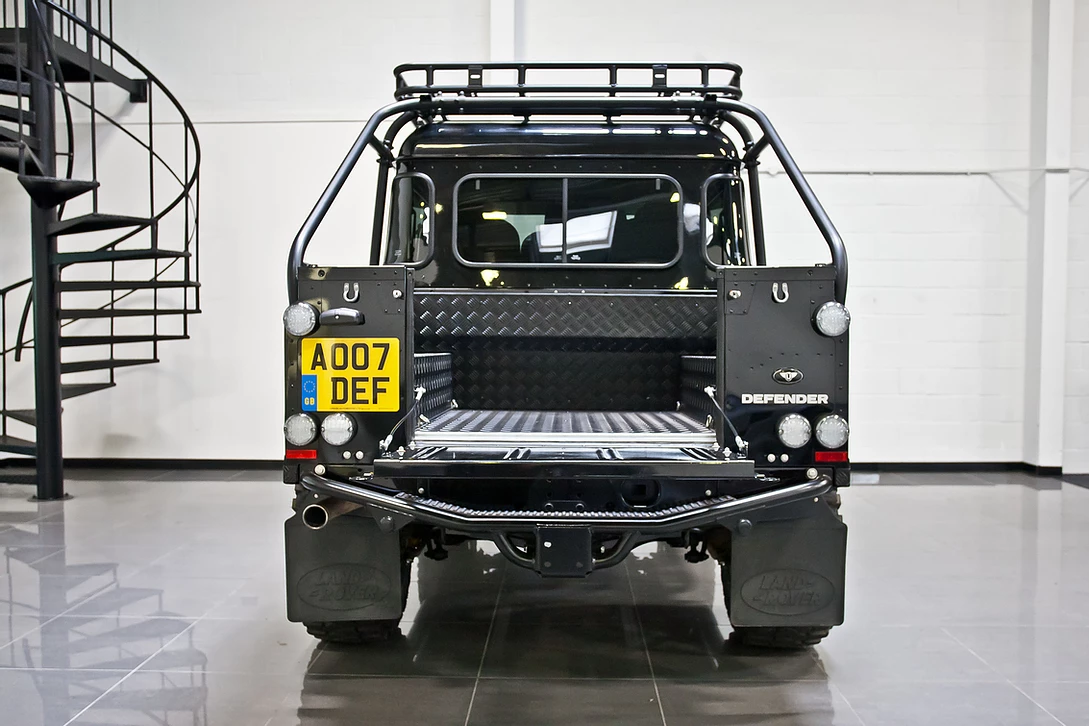 Urban  body kit for Land Rover Defender Spectre latest model